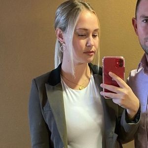 Meet your Posher, Levi